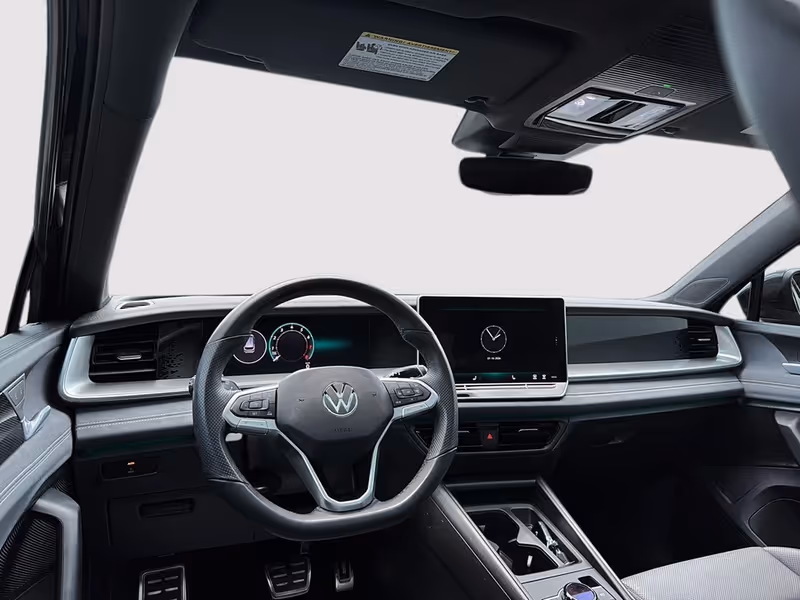 2026 Volkswagen Tiguan Comfortline R-Line Black Edition