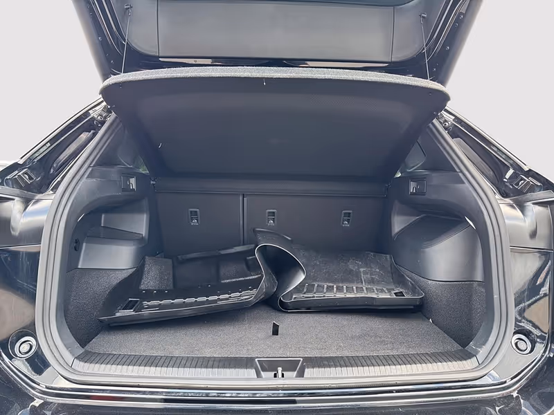 2026 Volkswagen Tiguan Comfortline R-Line Black Edition