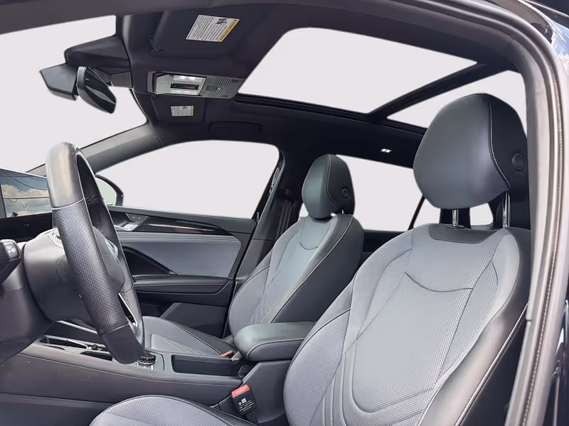 2026 Volkswagen Tiguan Comfortline R-Line Black Edition
