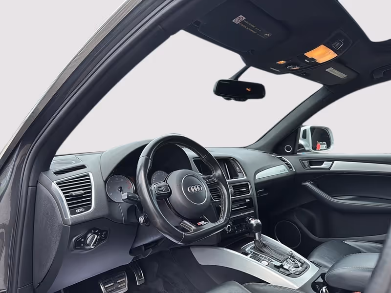 2015 Audi SQ5 3.0T Technik