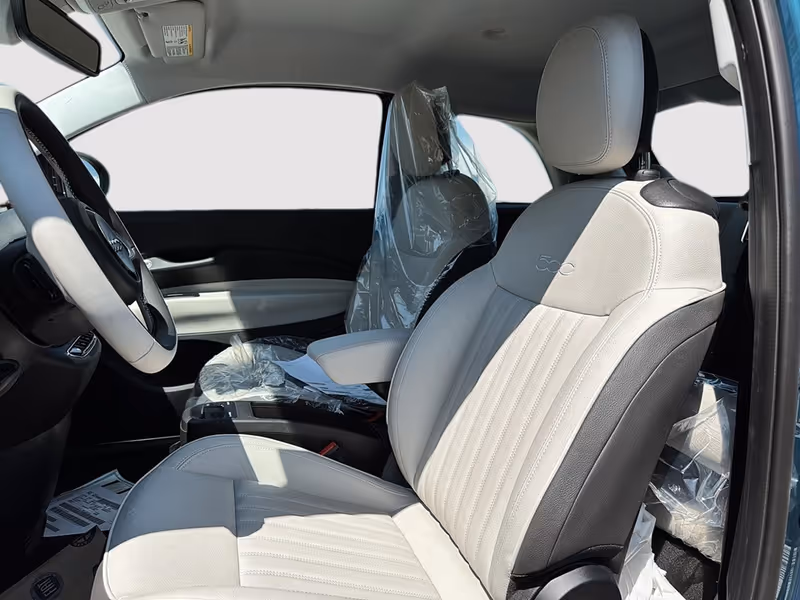 2026 FIAT 500e Icona