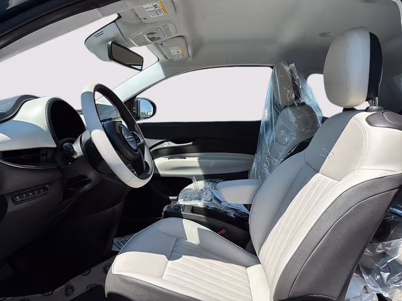 2026 FIAT 500e Icona