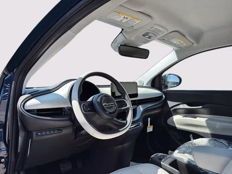 2026 FIAT 500e Icona