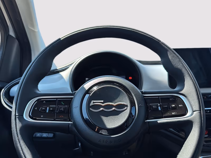 2026 FIAT 500e Pop