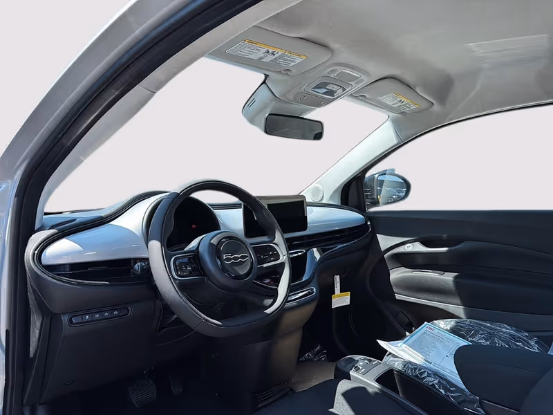2026 FIAT 500e Pop