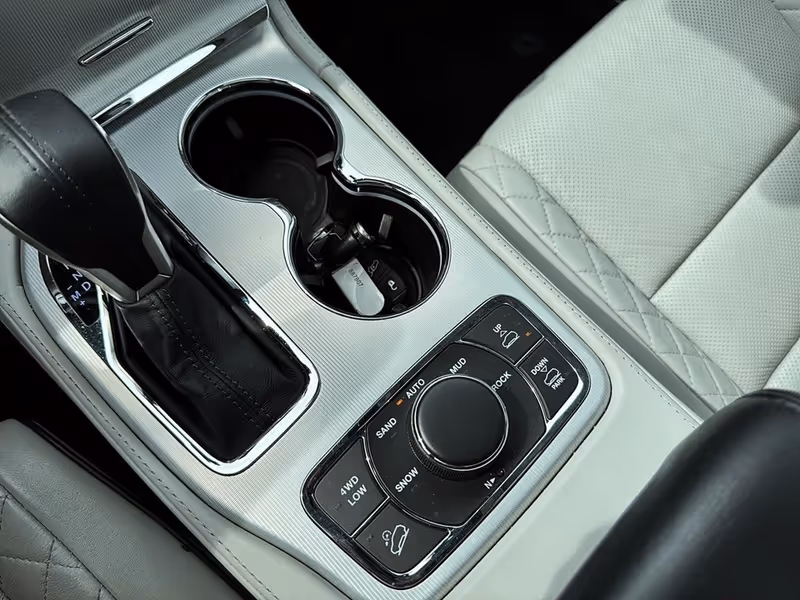2021 Jeep Grand Cherokee Summit