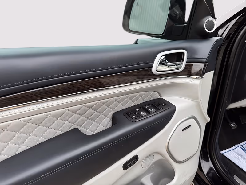 2021 Jeep Grand Cherokee Summit