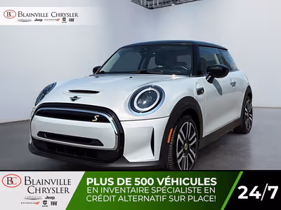 2022 MINI 3 Door Cooper SE