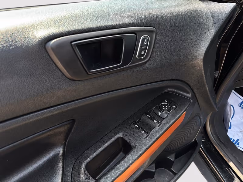2018 Ford EcoSport SES
