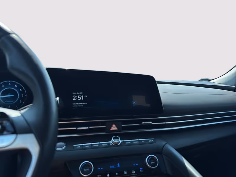 2025 Hyundai Elantra Preferred