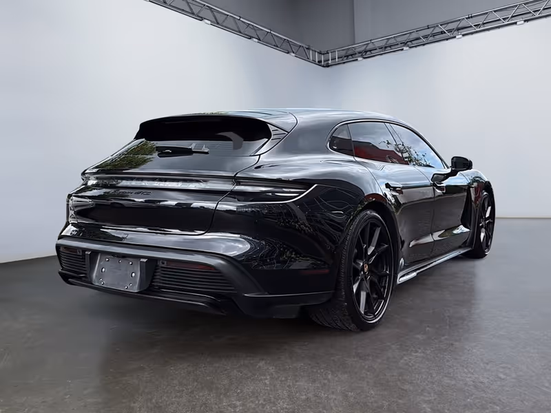 2023 Porsche Taycan GTS
