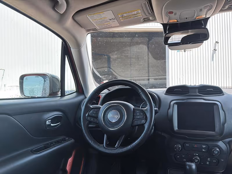 2022 Jeep Renegade Trailhawk