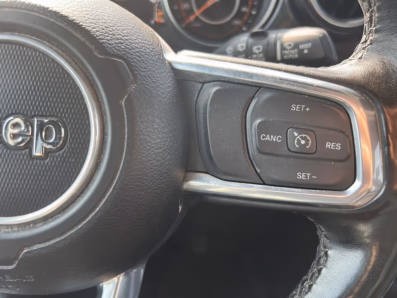 2023 Jeep Wrangler Sahara Altitude