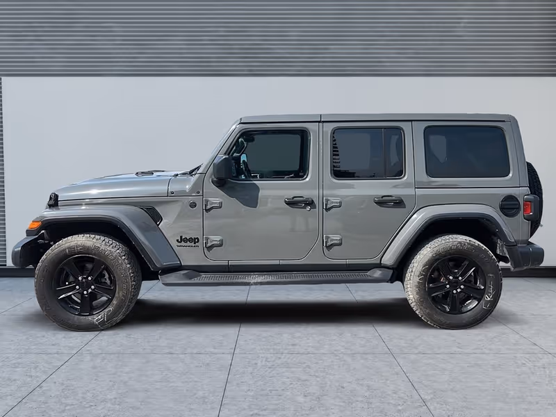 2023 Jeep Wrangler Sahara Altitude