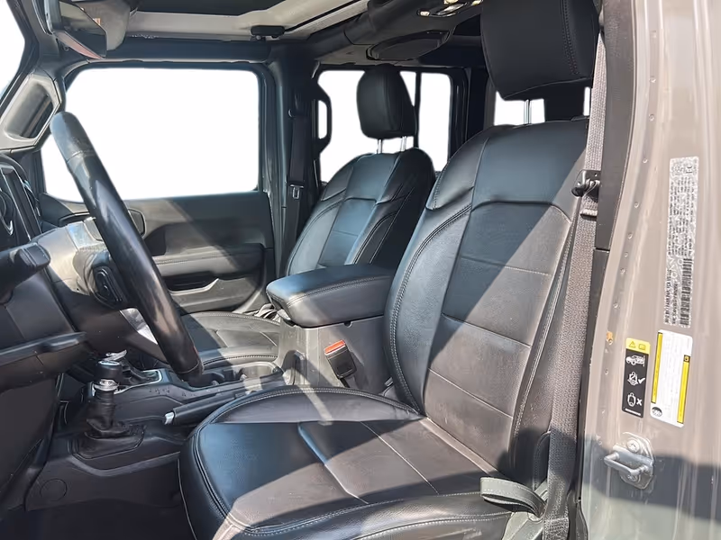 2023 Jeep Wrangler Sahara Altitude