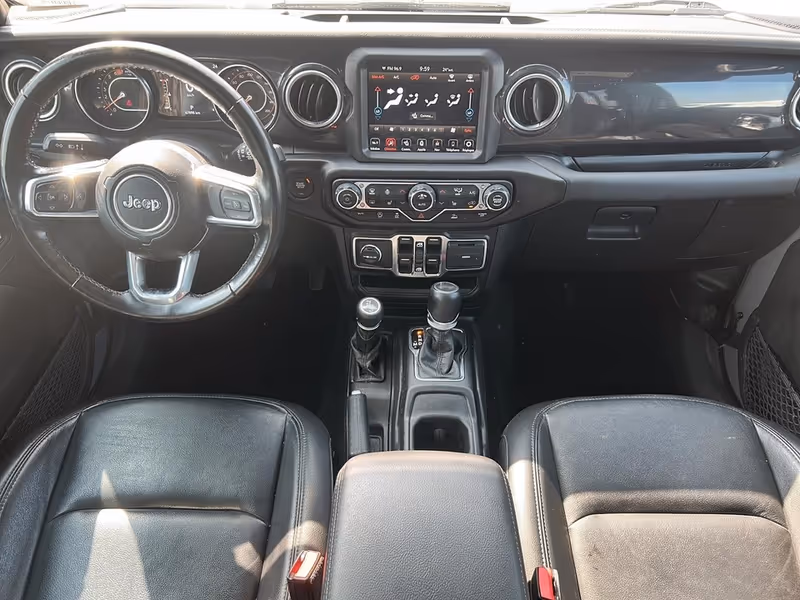 2023 Jeep Wrangler Sahara Altitude