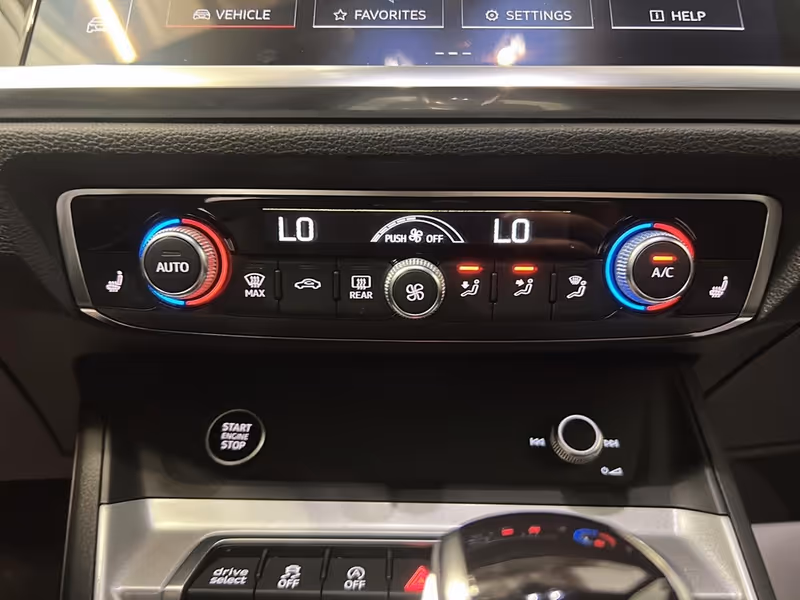 2024 Audi Q3 Komfort
