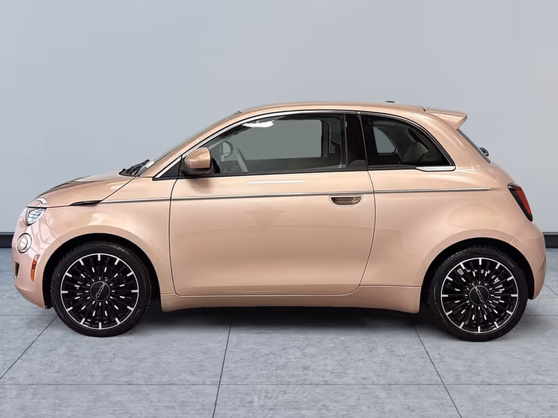 2026 FIAT 500e Pop