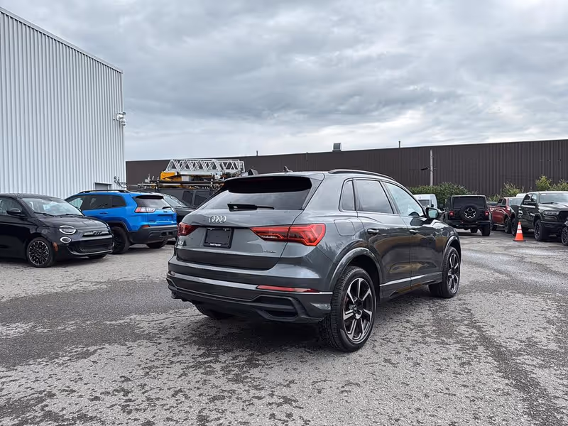 2023 Audi Q3 Technik