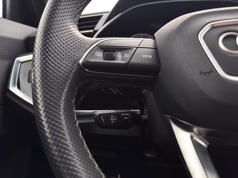 2023 Audi Q3 Technik