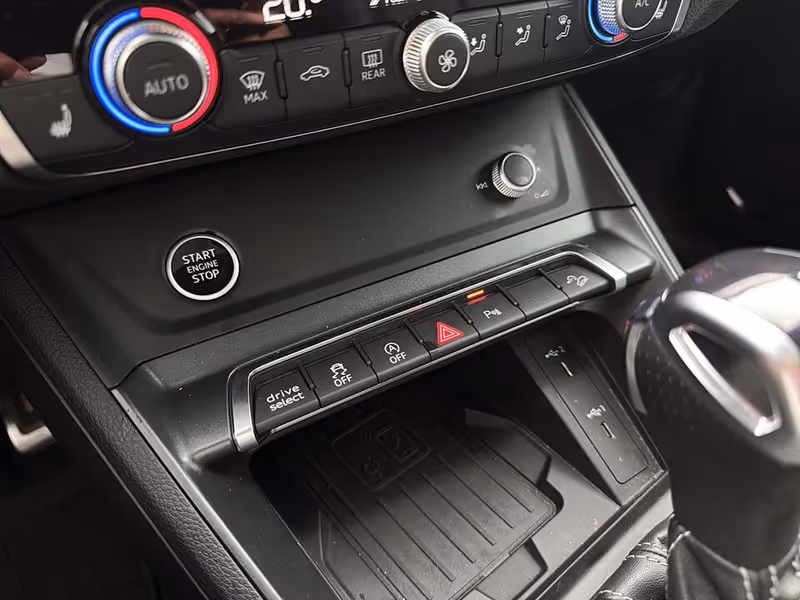 2023 Audi Q3 Technik