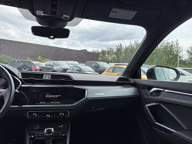 2023 Audi Q3 Technik