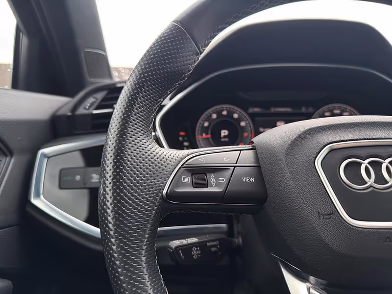 2023 Audi Q3 Technik