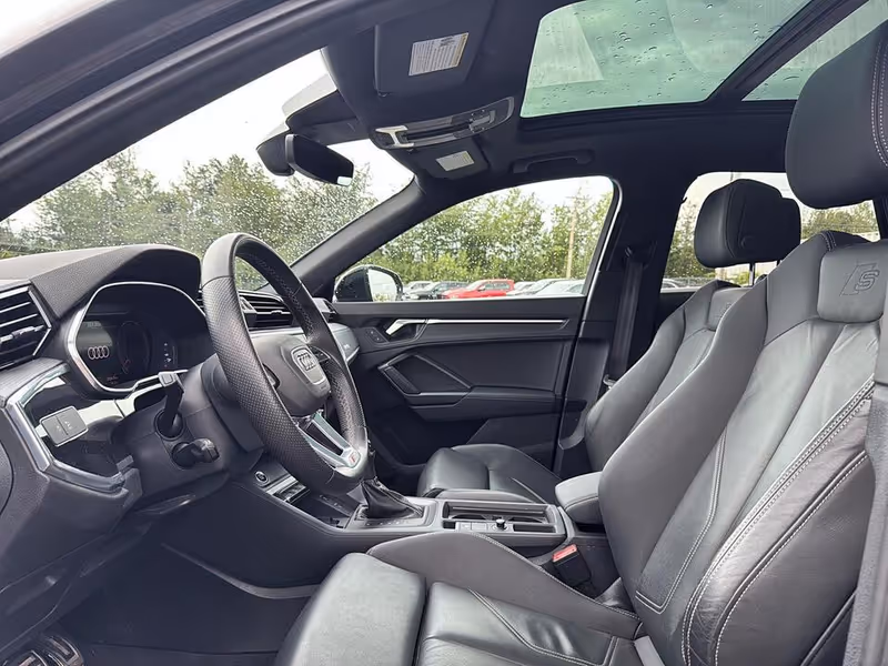 2023 Audi Q3 Technik