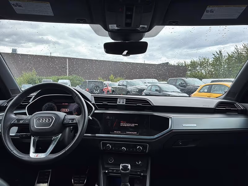 2023 Audi Q3 Technik