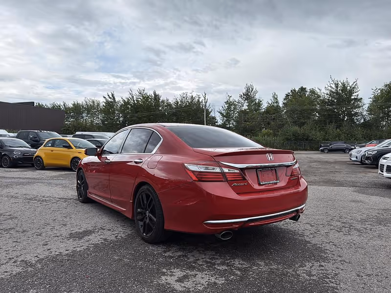2017 Honda Accord Sedan Sport