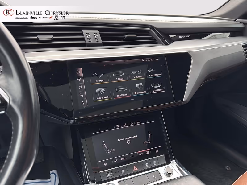 2019 Audi e-tron Progressiv