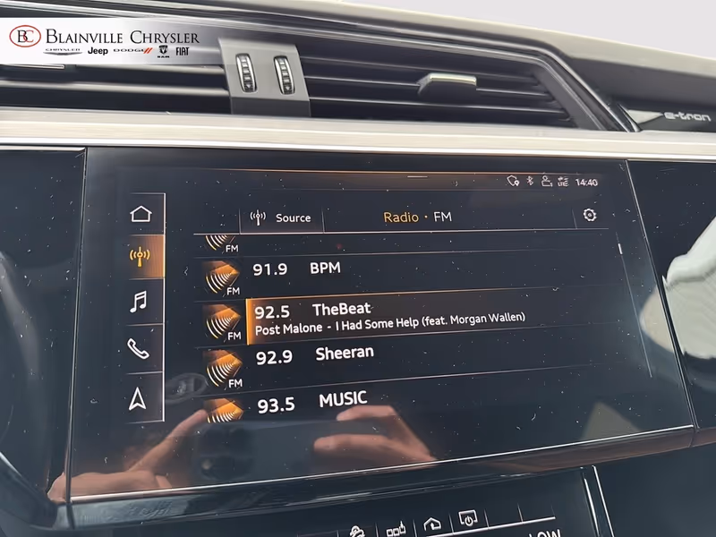 2019 Audi e-tron Progressiv