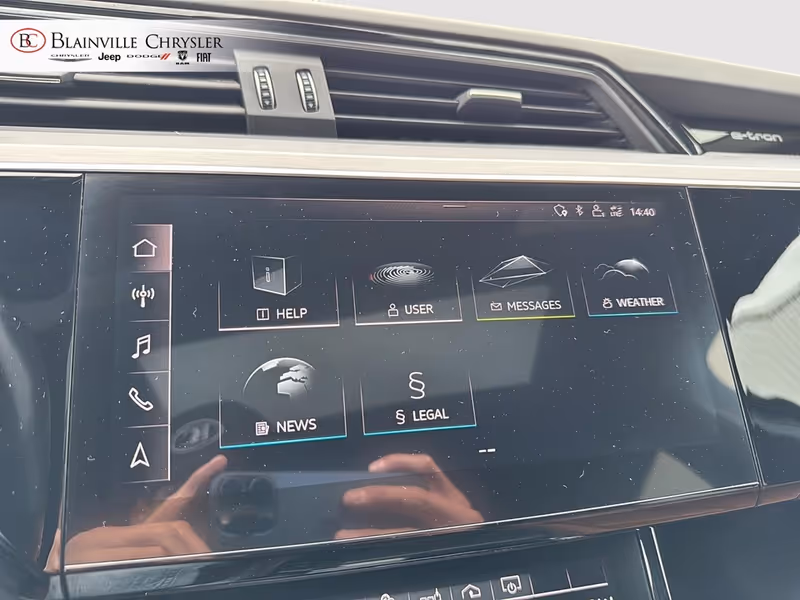 2019 Audi e-tron Progressiv