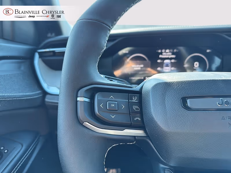 2026 Jeep Cherokee Laredo