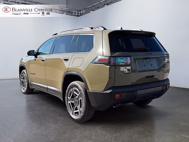 2026 Jeep Cherokee Laredo