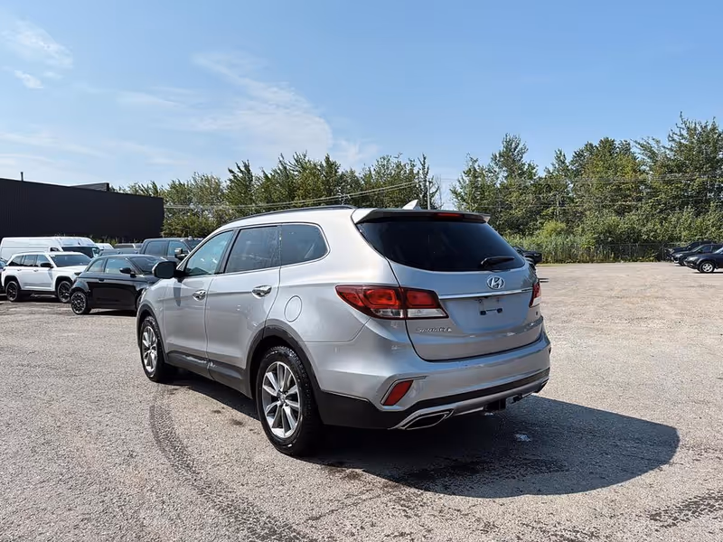 2018 Hyundai Santa Fe XL FWD