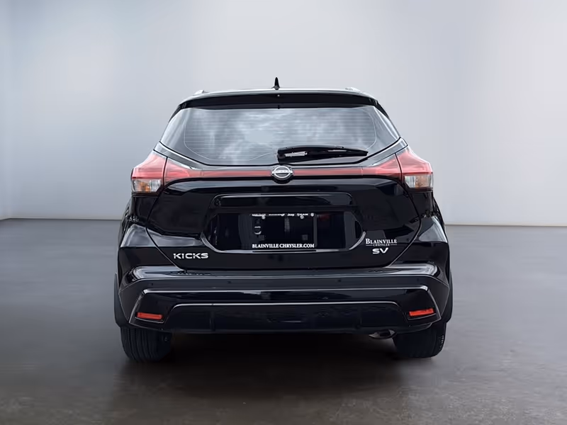 2024 Nissan Kicks SV