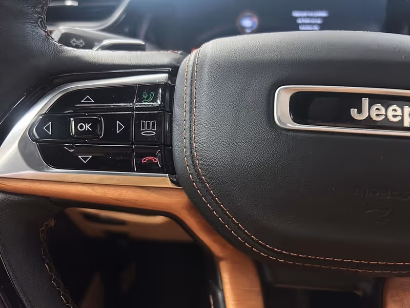 2023 Jeep Grand Cherokee Summit Reserve