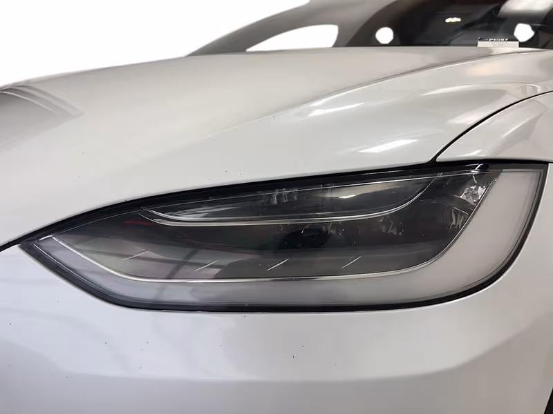2020 Tesla Model X Long Range