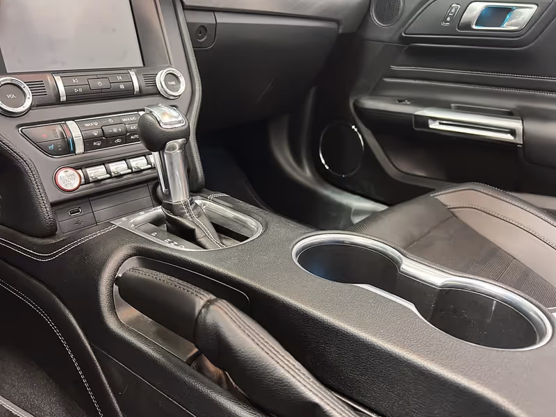 2022 Ford Mustang EcoBoost Premium