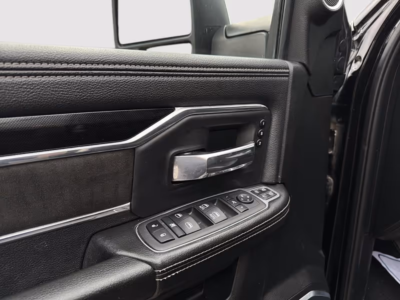2023 Ram 3500 Laramie