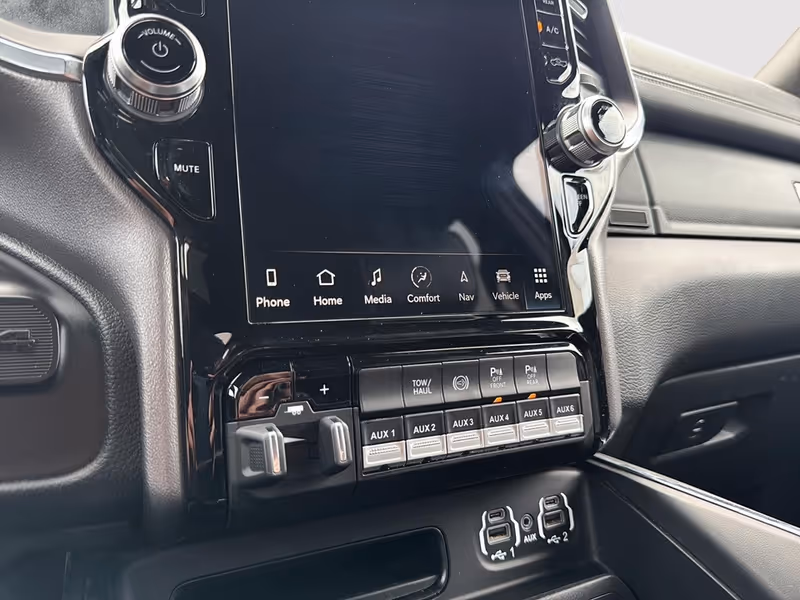 2023 Ram 3500 Laramie