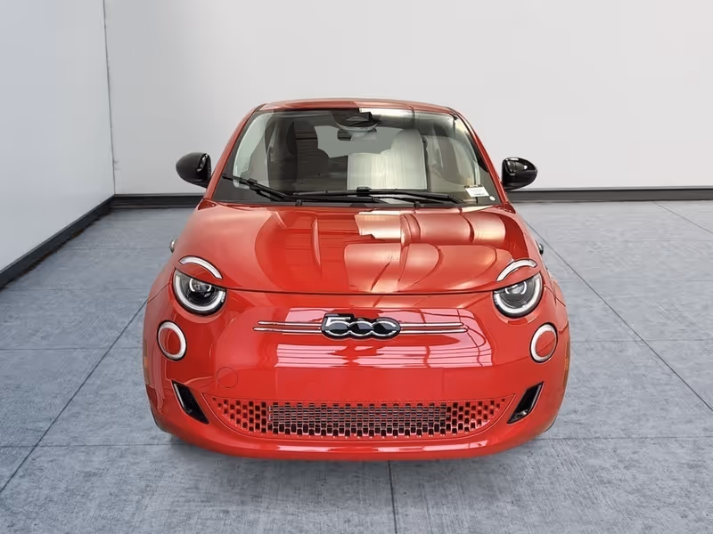 2026 FIAT 500e Pop