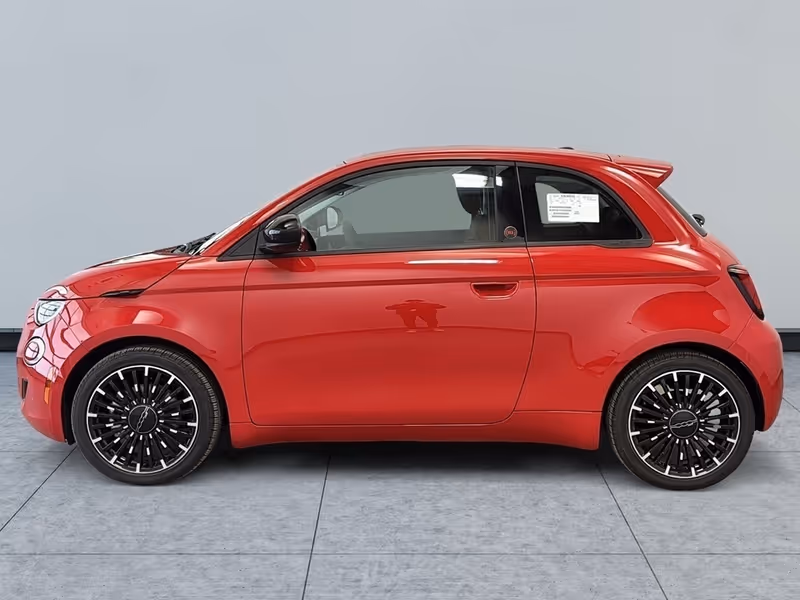 2026 FIAT 500e Pop
