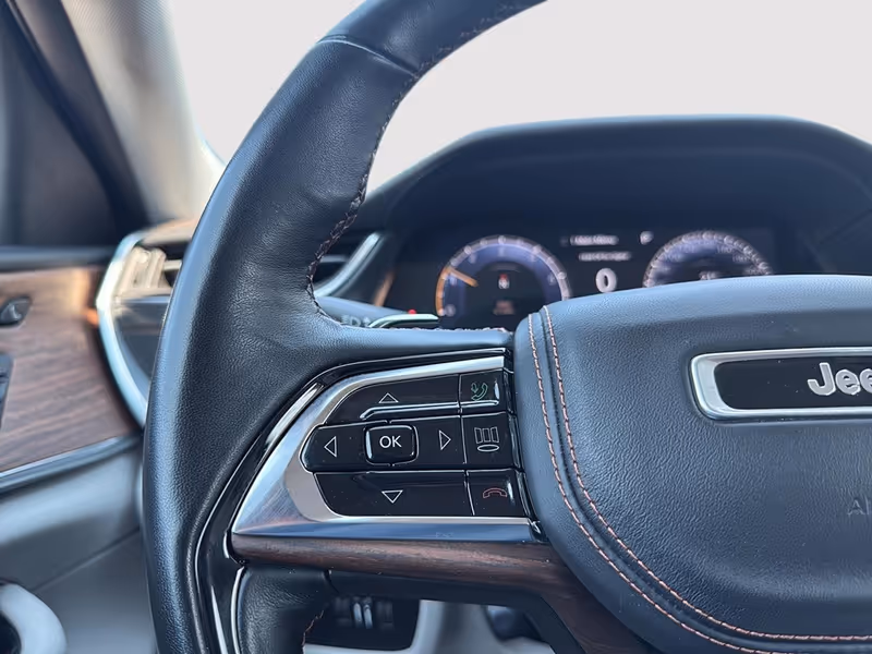 2022 Jeep Grand Cherokee L Summit