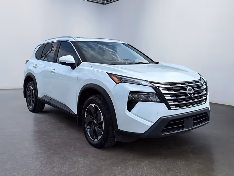 2024 Nissan Rogue SV Moonroof