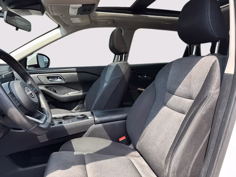 2024 Nissan Rogue SV Moonroof
