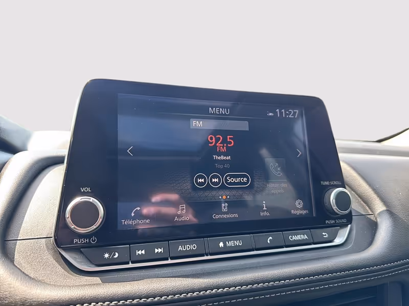 2024 Nissan Rogue SV Moonroof