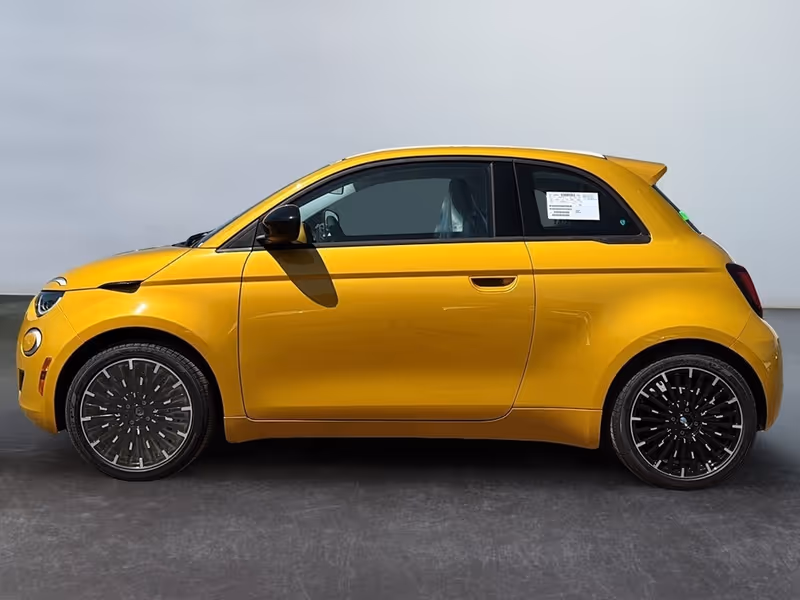 2026 FIAT 500e Pop