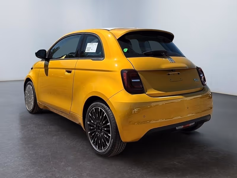 2026 FIAT 500e Pop